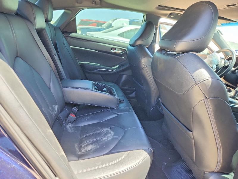 2022 TOYOTA AVALON XLE 19