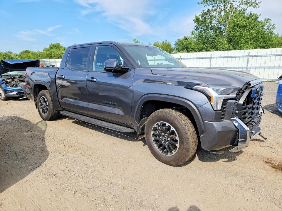 2025 TOYOTA TUNDRA SR5 4