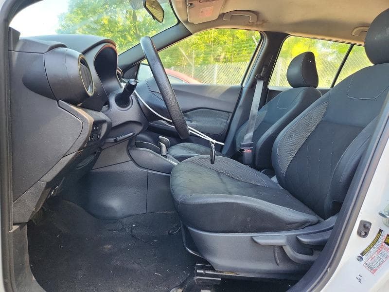2020 NISSAN KICKS S 7