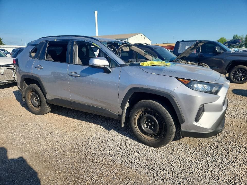 2021 TOYOTA RAV4 LE 4