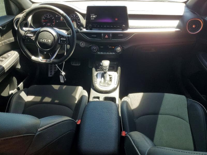 2024 KIA FORTE GT LINE 8