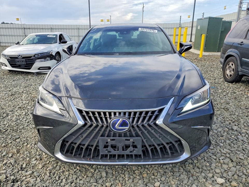 2022 LEXUS ES 300H BASE 5