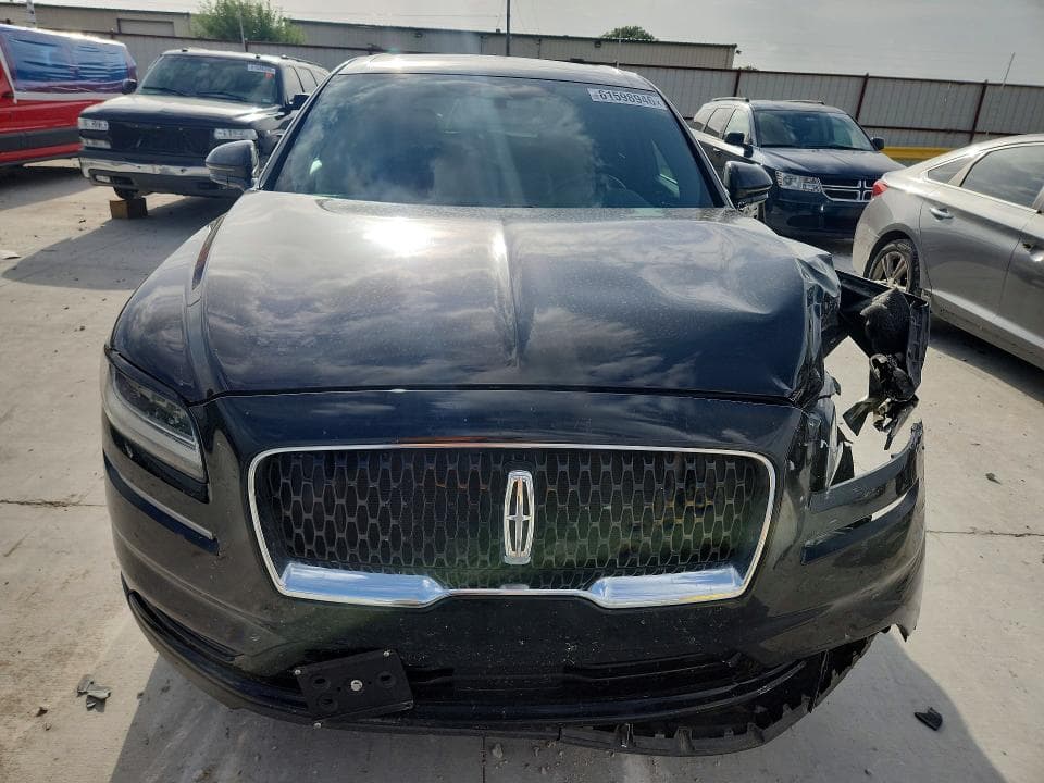 2021 LINCOLN NAUTILUS RESERVE 5