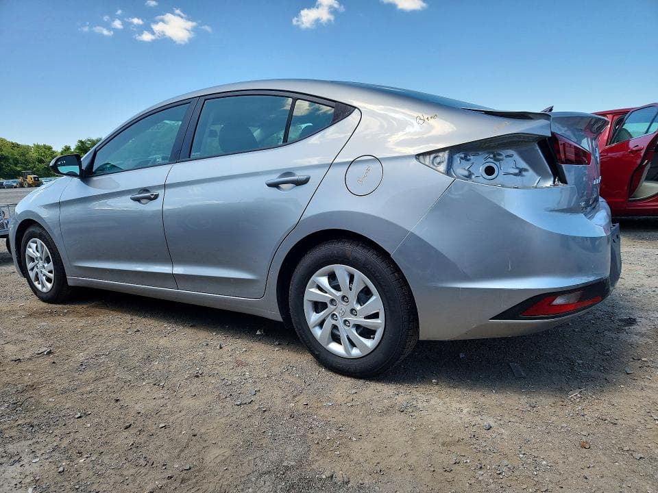 2020 HYUNDAI ELANTRA SE 2