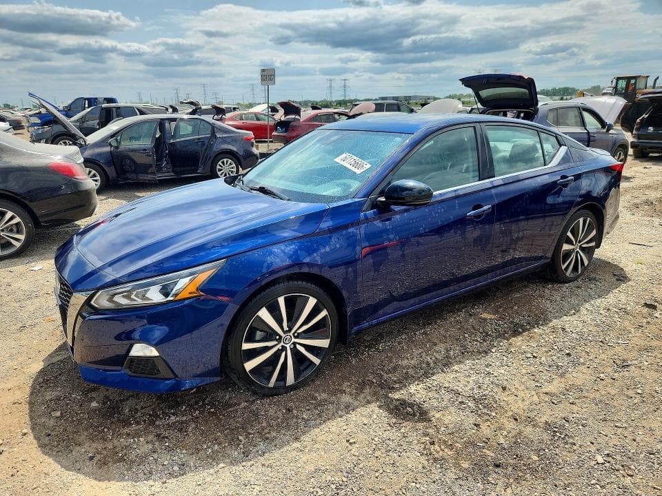 2021 NISSAN ALTIMA SR - 1