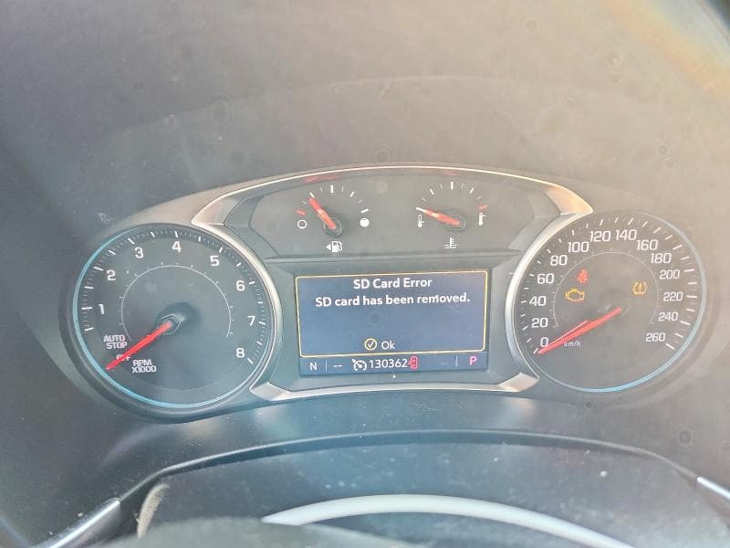 2019 CHEVROLET EQUINOX LT 9
