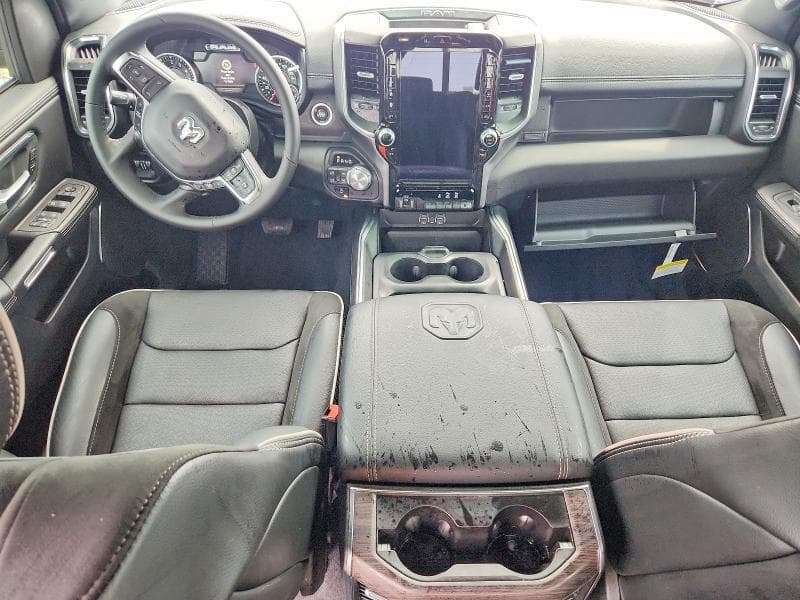 2025 RAM 1500 LARAMIE 8