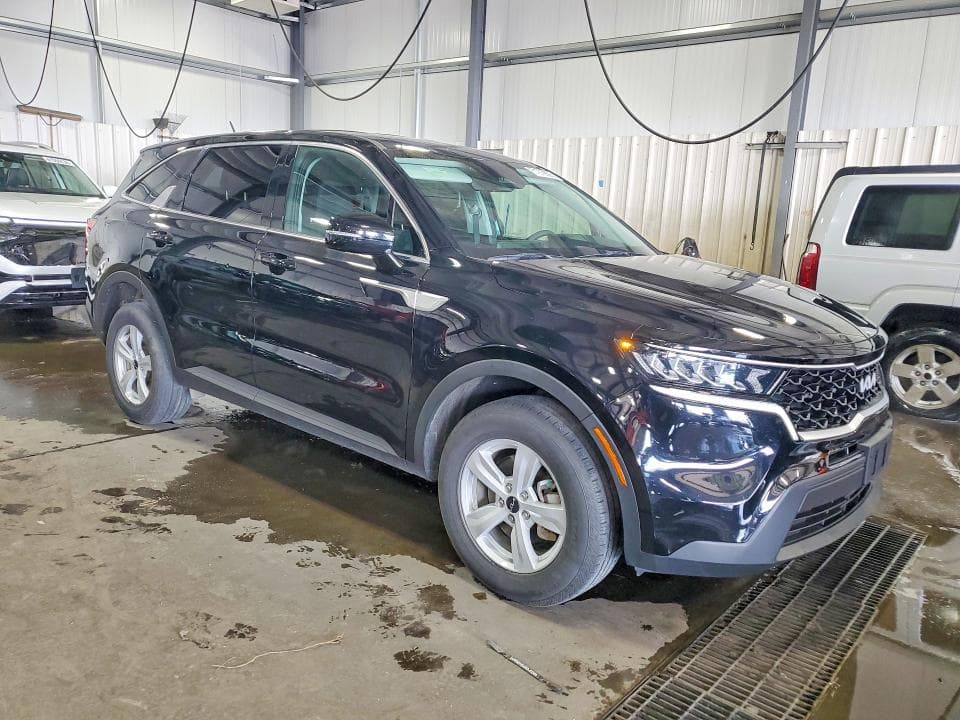 2023 KIA SORENTO LX 4
