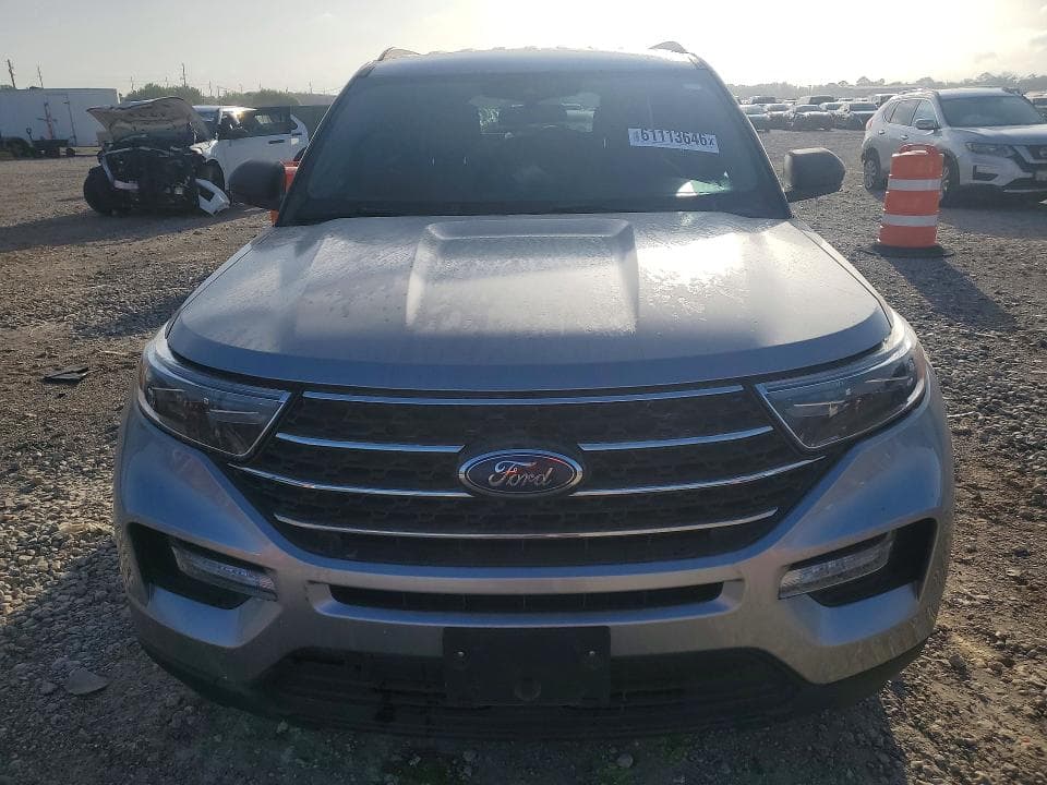 2023 FORD EXPLORER XLT 5