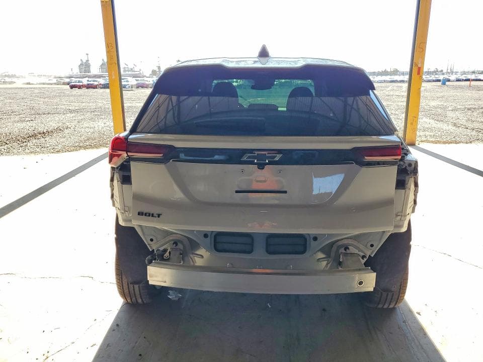 2027 CHEVROLET BOLT LT 6