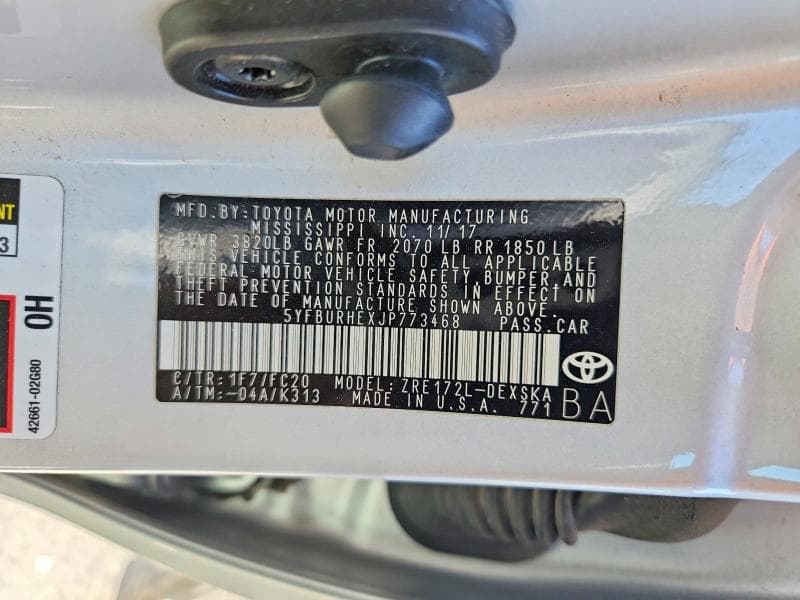 2018 TOYOTA COROLLA SE 12