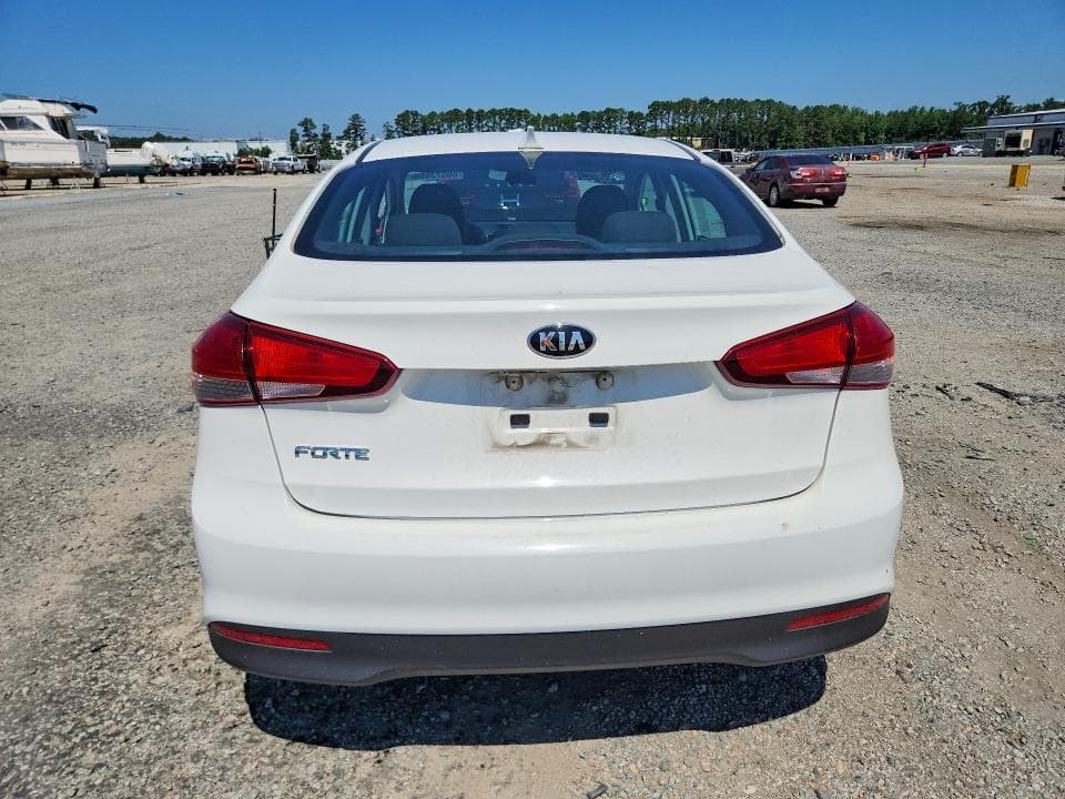 2017 KIA FORTE LX 6