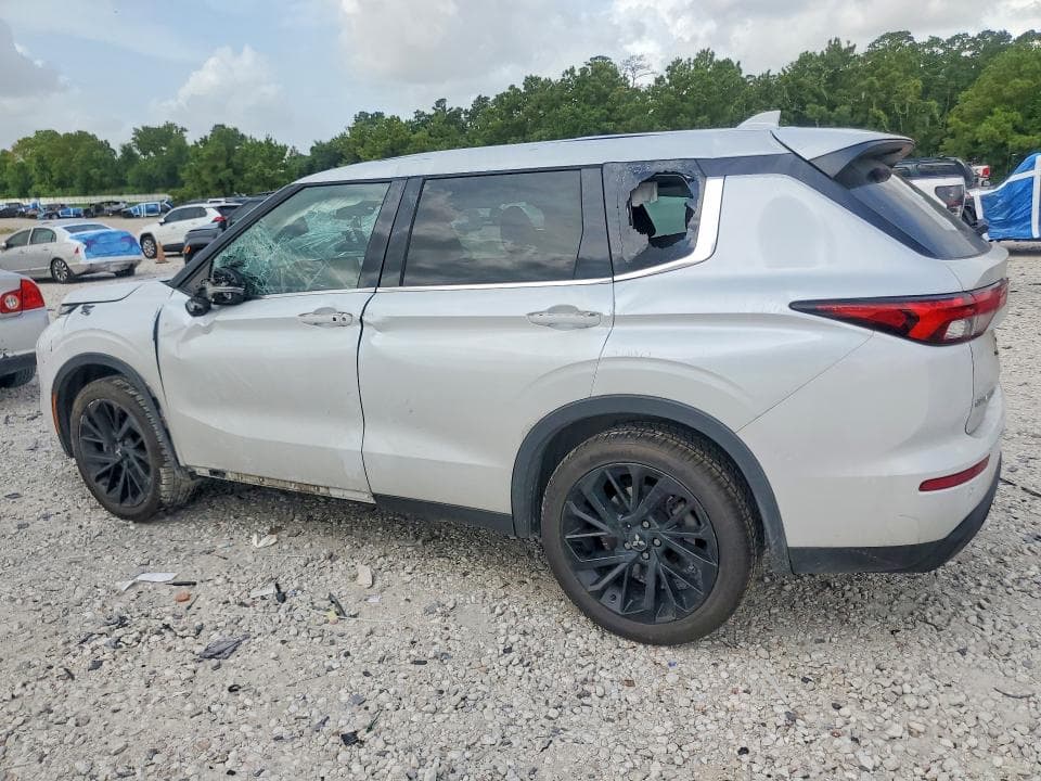 2022 MITSUBISHI OUTLANDER SE 2