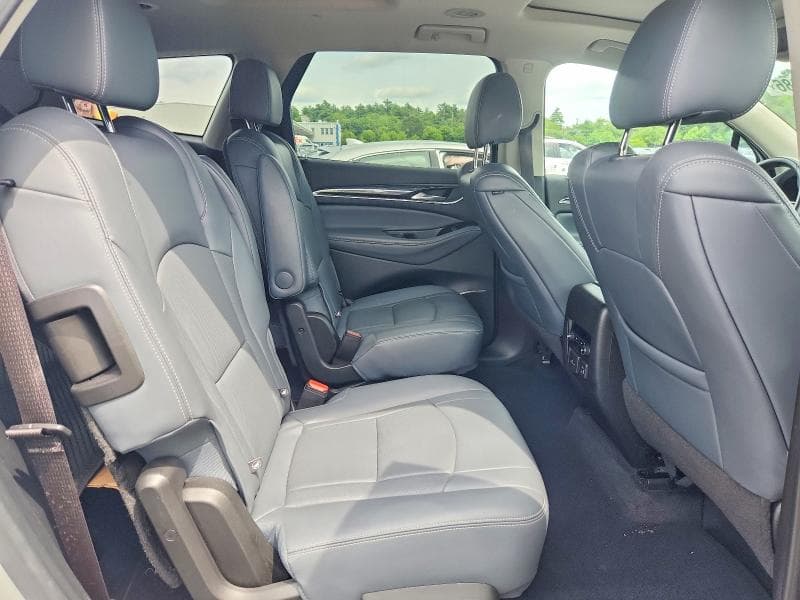 2021 BUICK ENCLAVE ESSENCE 10