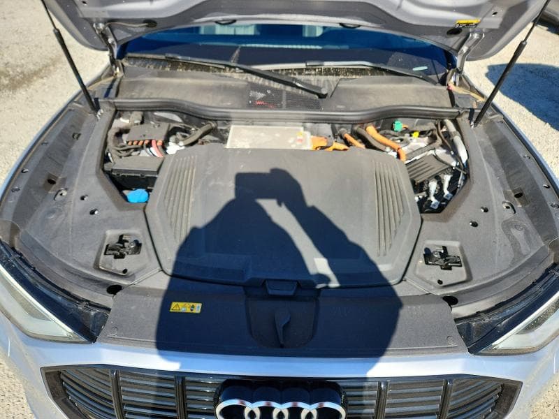 2021 AUDI E-TRON PRESTIGE 12