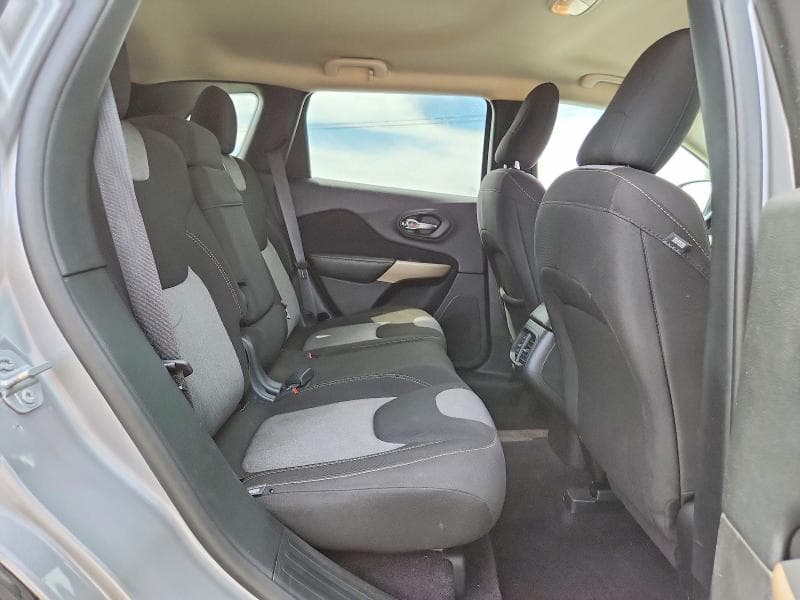2018 JEEP CHEROKEE LATITUDE 11