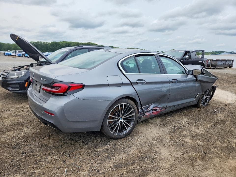 2023 BMW 540 XI 3