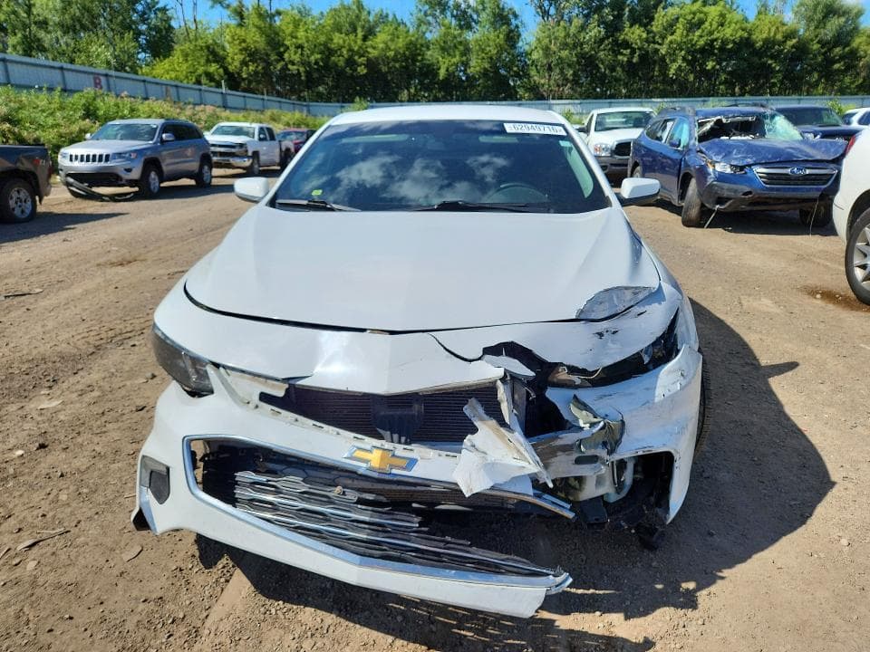 2017 CHEVROLET MALIBU LT 5