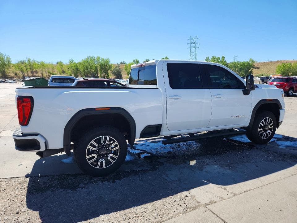 2022 GMC SIERRA K2500 AT4 3