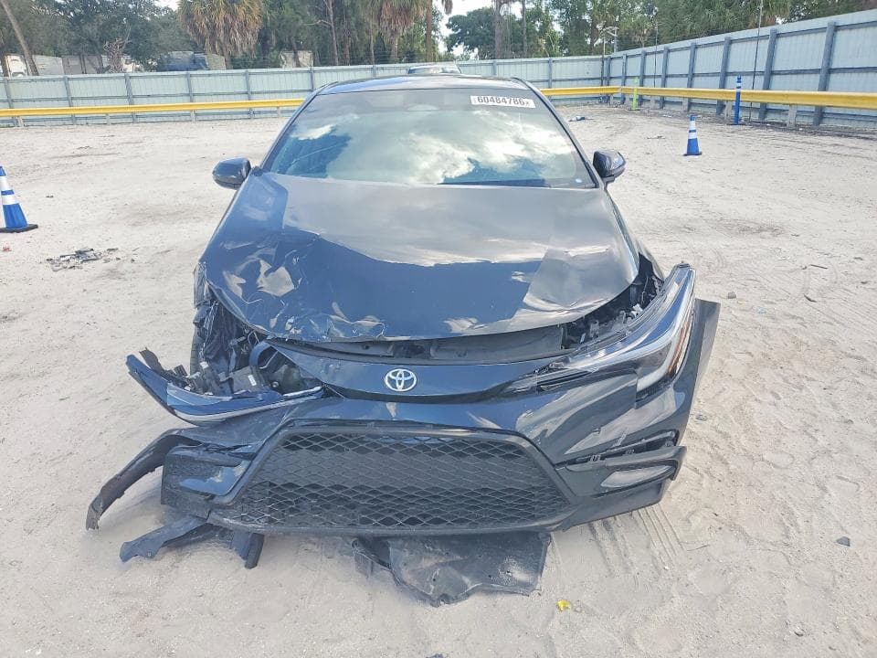 2025 TOYOTA COROLLA SE 5