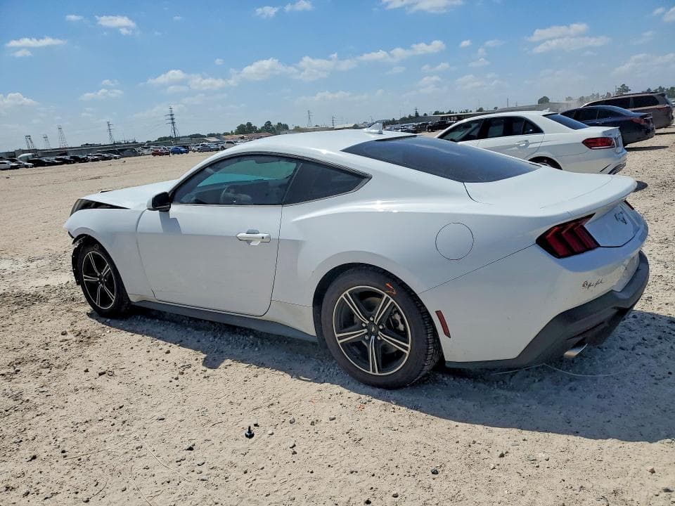 2024 FORD MUSTANG 2