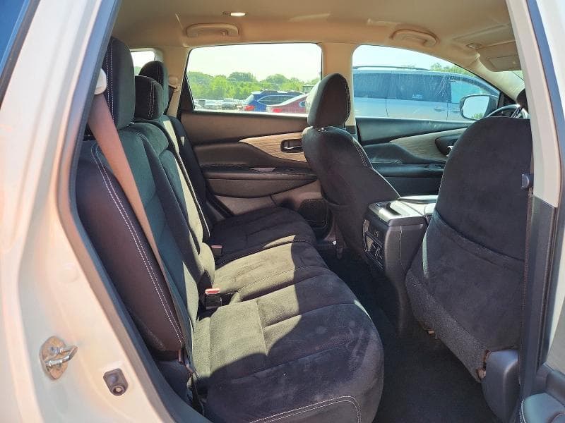 2018 NISSAN MURANO S 11