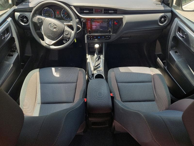 2019 TOYOTA COROLLA LE 8