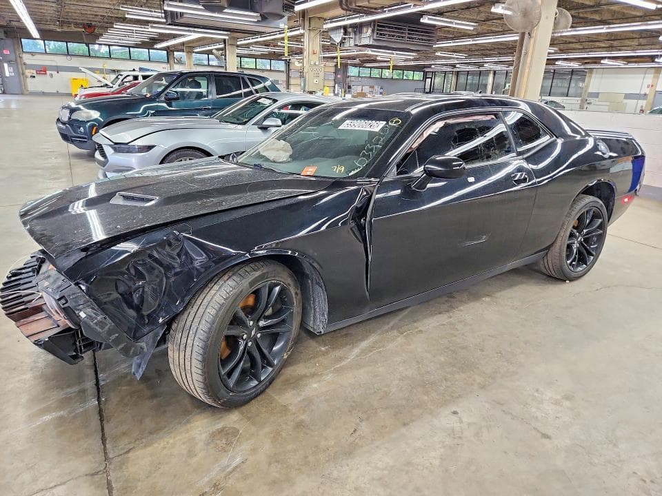 2018 DODGE CHALLENGER SXT
