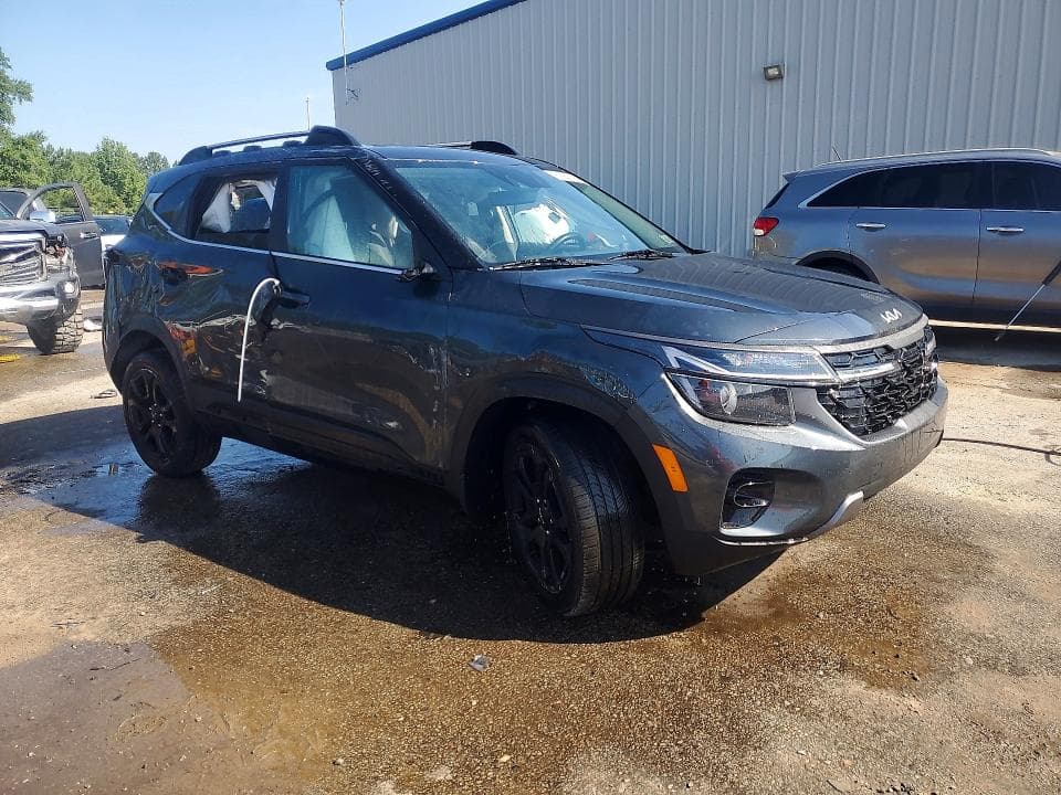 2024 KIA SELTOS X LINE 4