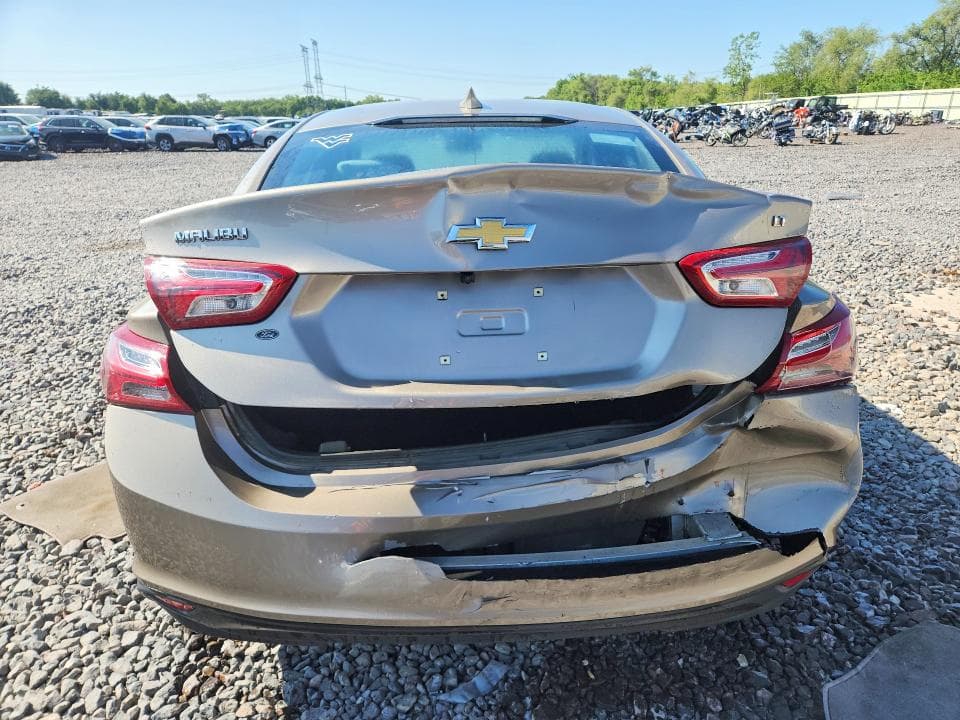 2022 CHEVROLET MALIBU LT 6