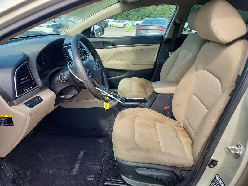 2017 HYUNDAI ELANTRA SE 7