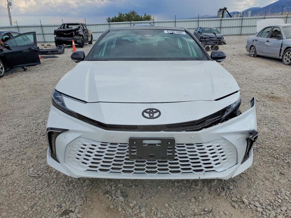 2026 TOYOTA CAMRY XSE 5