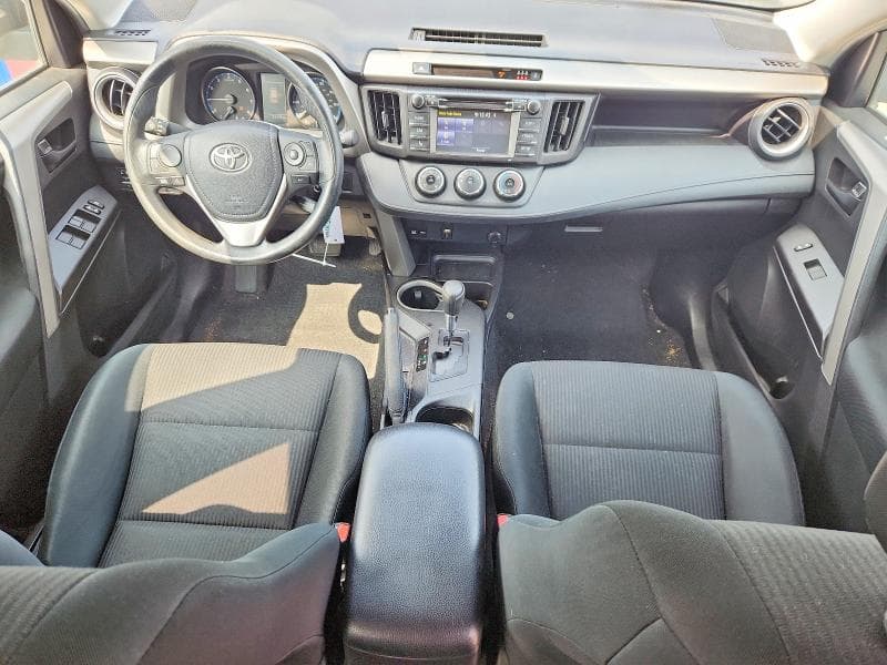2018 TOYOTA RAV4 LE 8