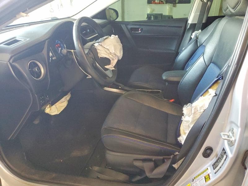 2017 TOYOTA COROLLA SE 7