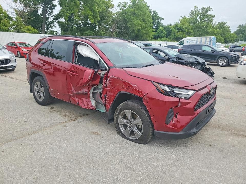 2025 TOYOTA RAV4 HYBRID XLE 4