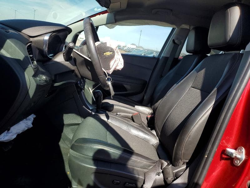 2020 CHEVROLET TRAX 1LT 7