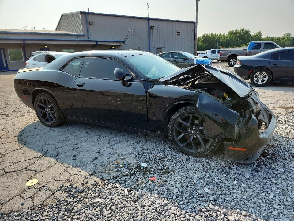 2020 DODGE CHALLENGER SXT 4