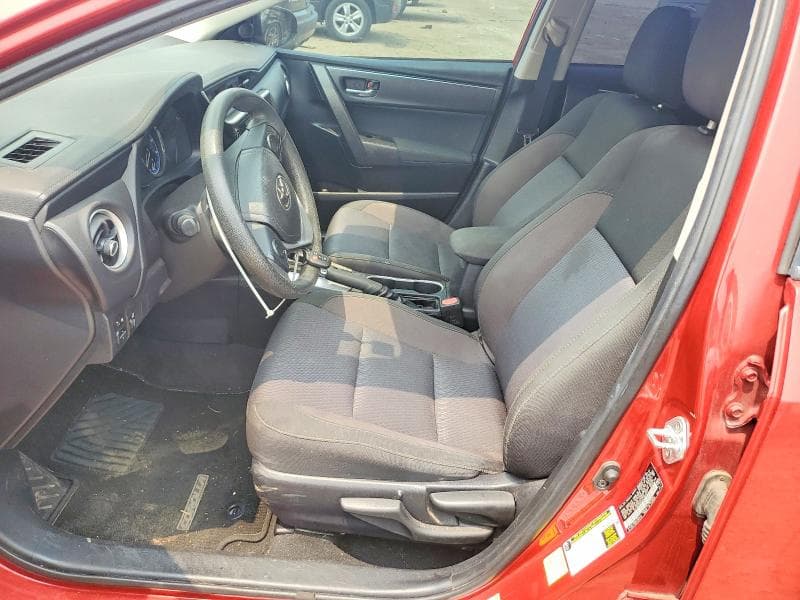 2018 TOYOTA COROLLA LE 7
