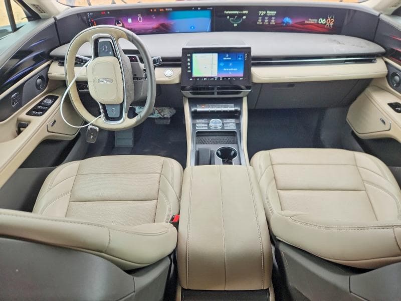2025 LINCOLN NAUTILUS PREMIERE 8