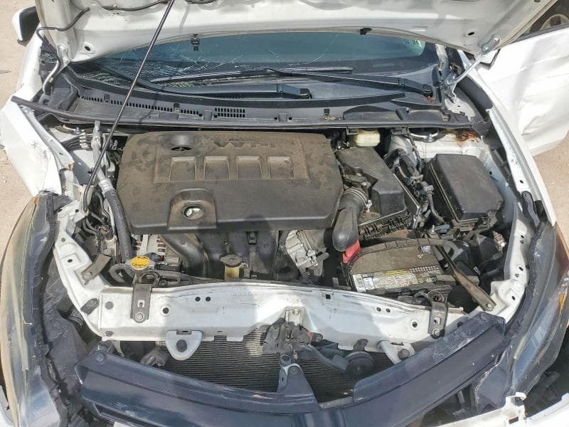 2017 TOYOTA COROLLA LE 11