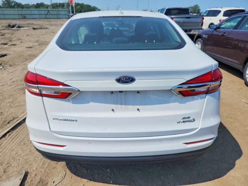 2019 FORD FUSION SE 6