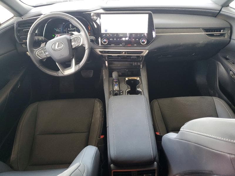 2026 LEXUS RX 450H+ PREMIUM 8