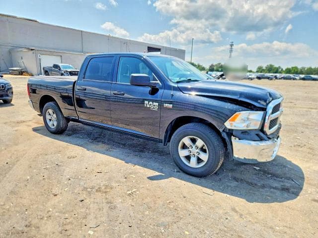 2019 RAM 1500 CLASSIC SLT 4