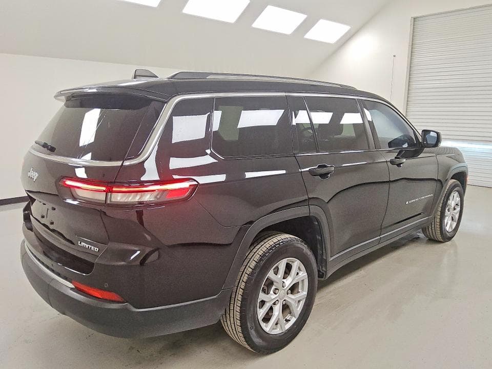 2024 JEEP GRAND CHEROKEE L LIMITED 3