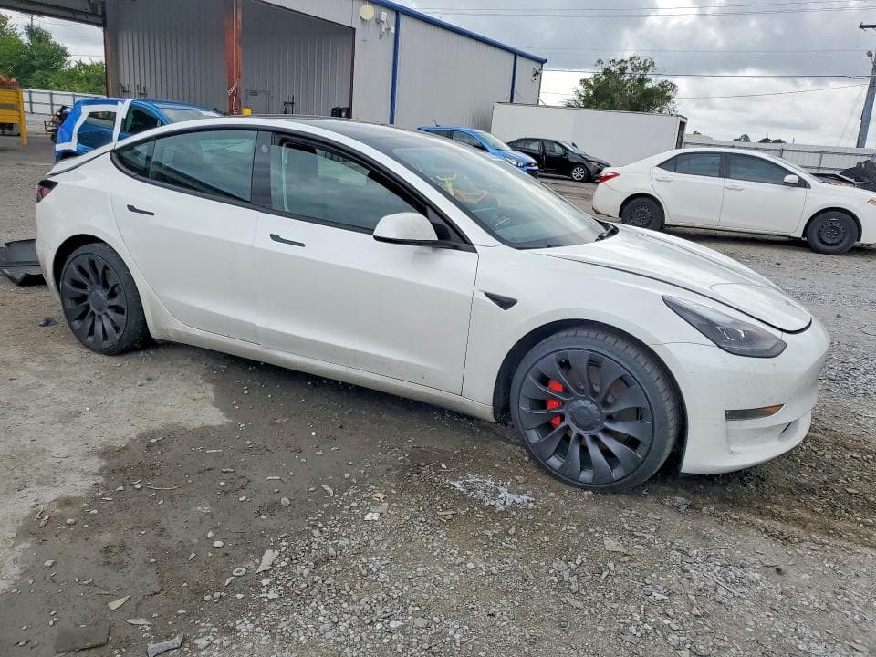 2023 TESLA MODEL 3 4