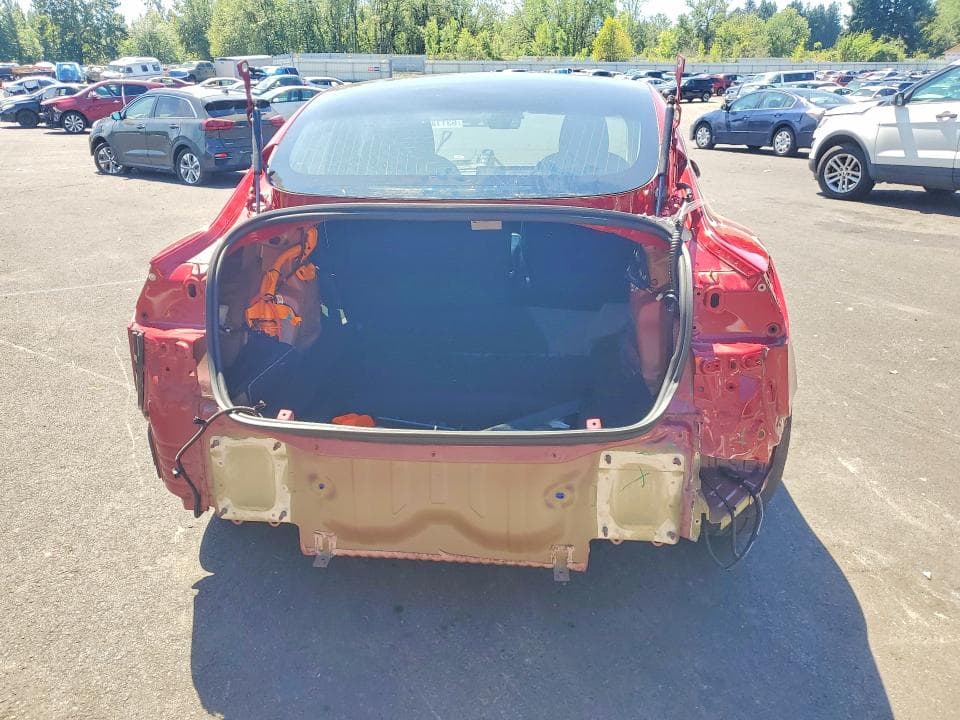 2018 TESLA MODEL 3 6