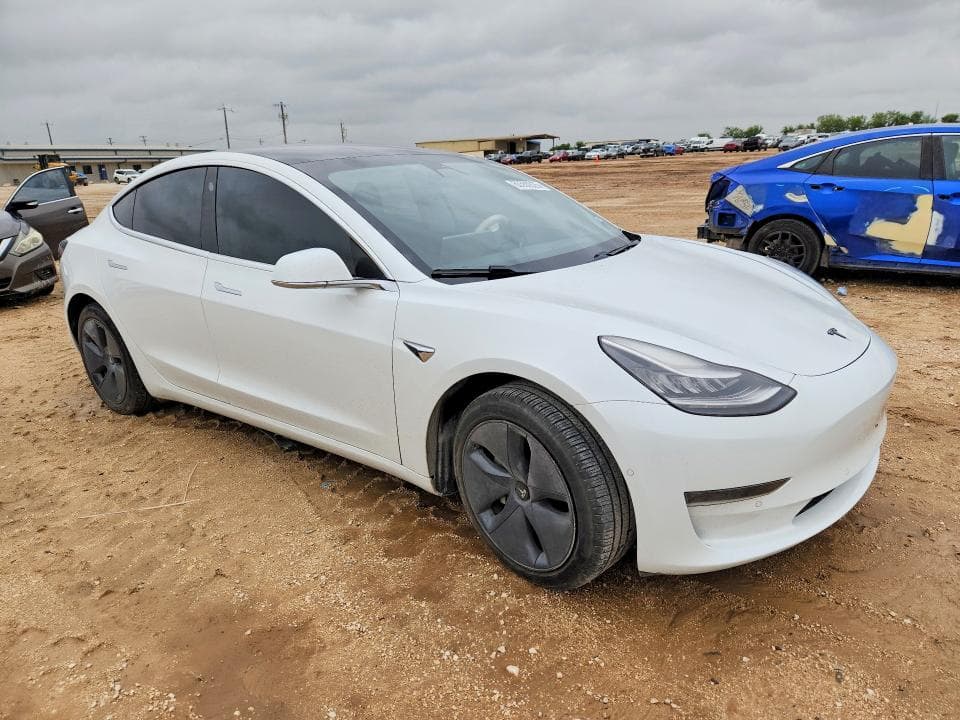 2020 TESLA MODEL 3 4