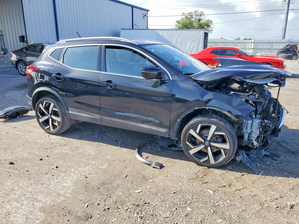 2020 NISSAN ROGUE SPORT SL 4