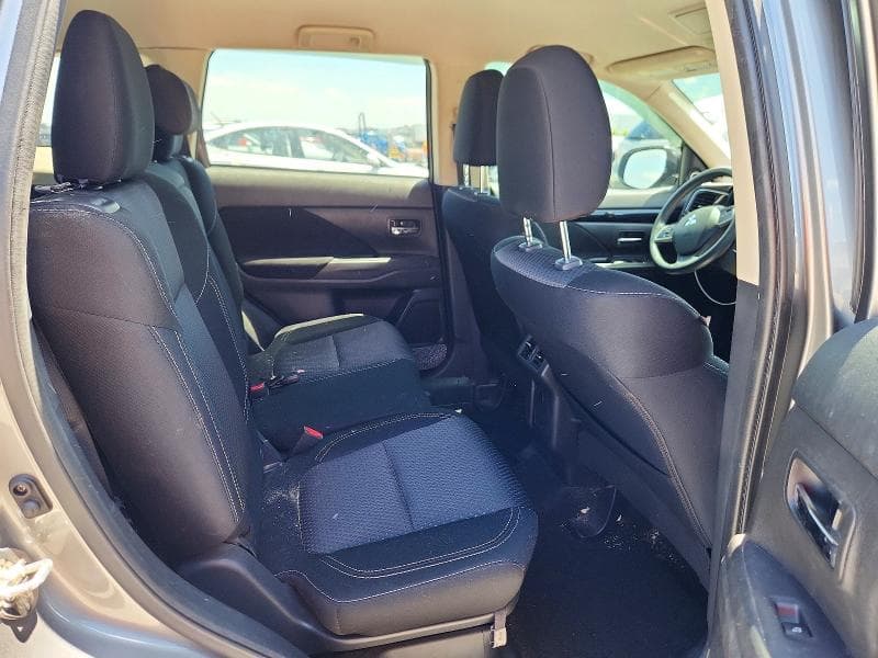 2020 MITSUBISHI OUTLANDER ES 11