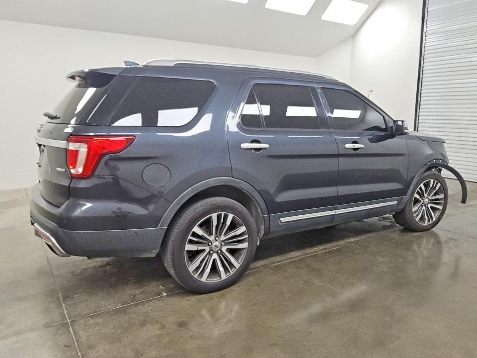 2017 FORD EXPLORER PLATINUM 3